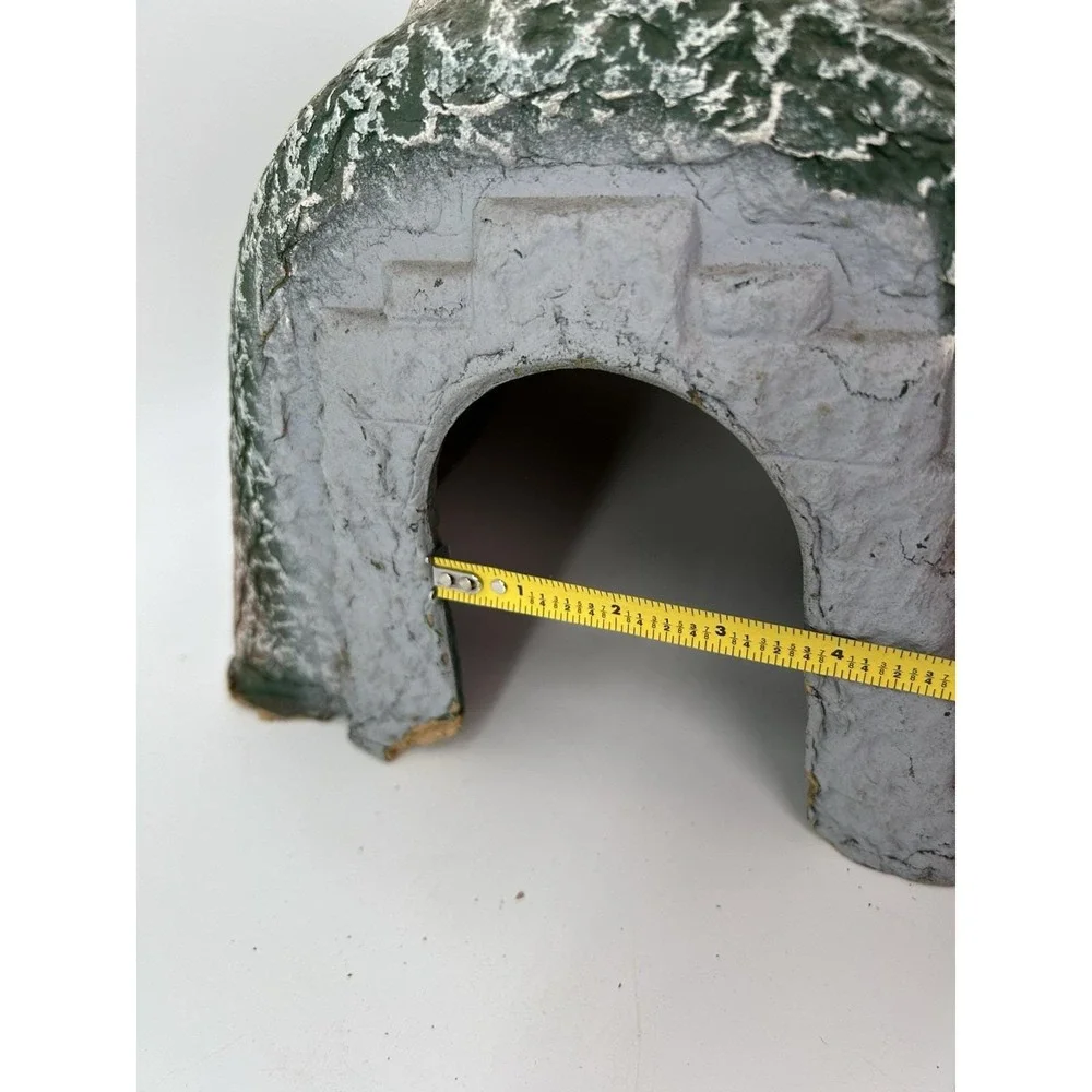 Vintage 1950s Train Tunnel Cardboard Molded Train Tunnel Lionel?
